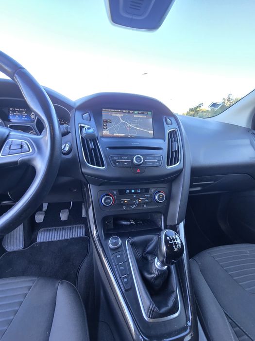 Ford Focus SW — fotografia 12