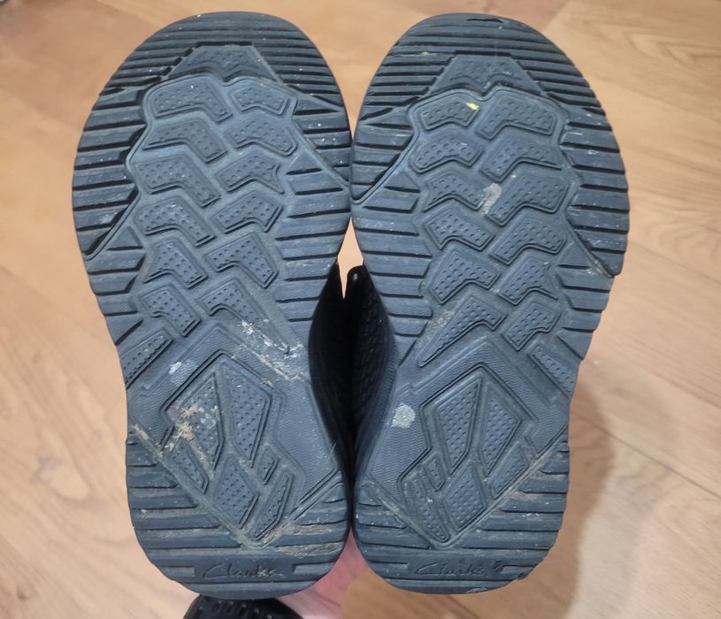 Кросівки  Clarks p.25/25.5