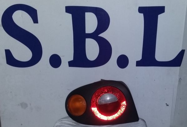 Farolim esquerdo RENAULT Megane I (BA0/1_)