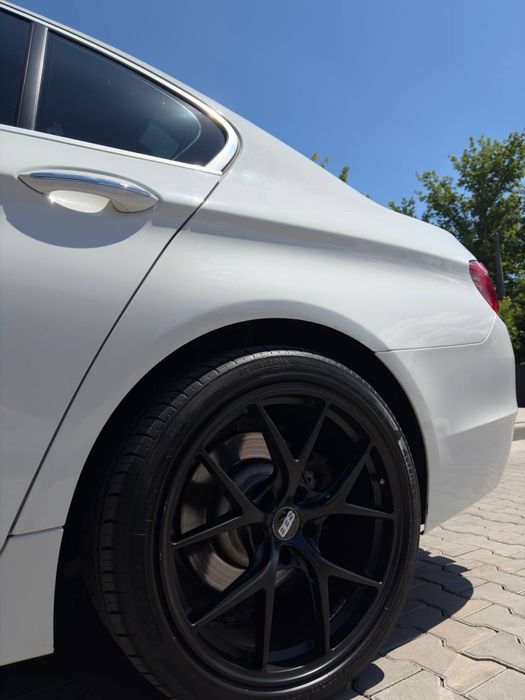 BMW 5 Series 2010 VIN WBAFP31070C500366 фото оголошення 4 з 10