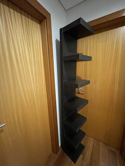 Estante IKEA preto 30x190