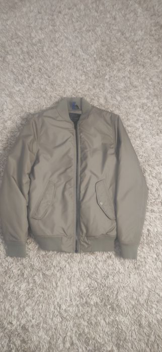 Курточки  б/у бомбер HM рXS. Джинсова Zara і р.164
