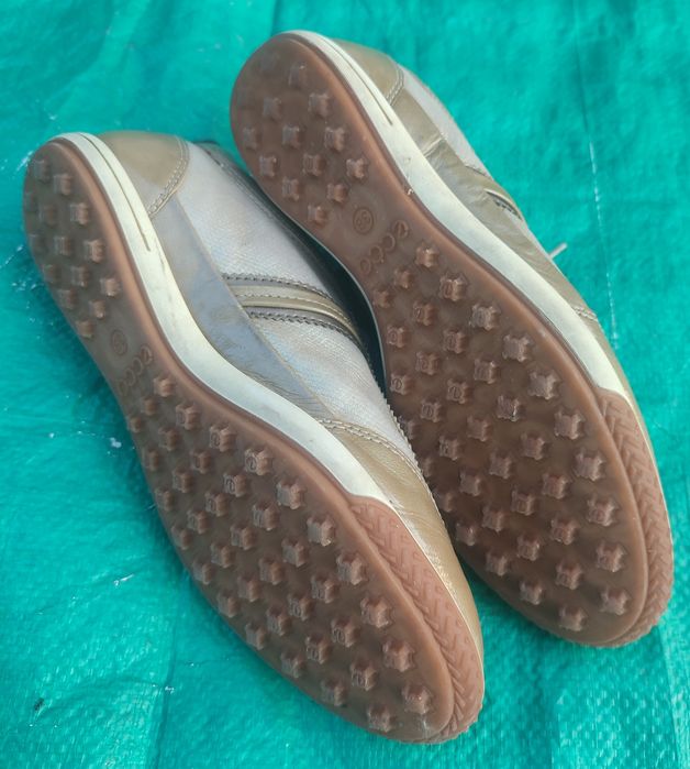 Кросівки жіночі Ecco 38 розмір