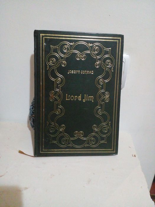 Livro antigo de 1980 de Joseph CONRAD -LORD JIM
