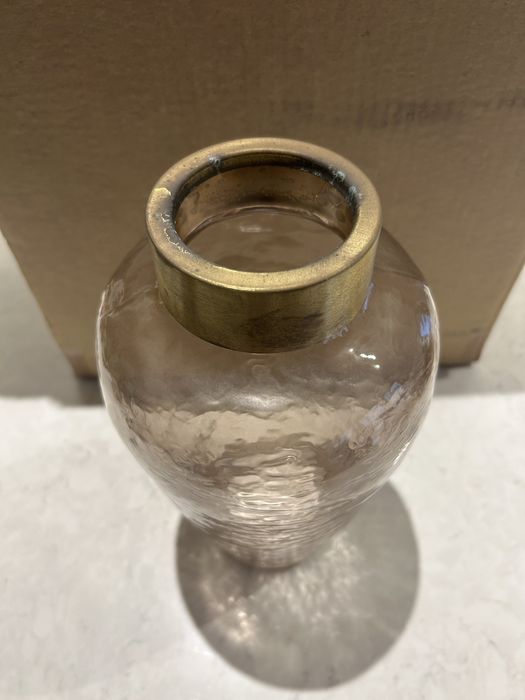Jarro vidro com rebordo dourado