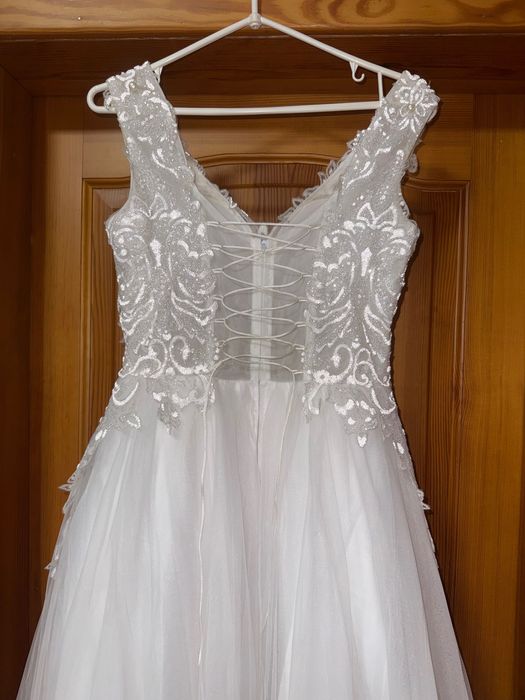 Весільна сукня літо