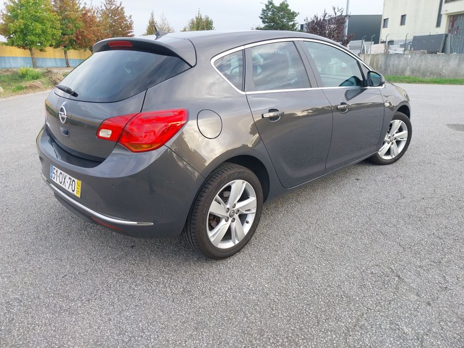 Opel Astra J Cosmo 1.4 100Cv Gasolina