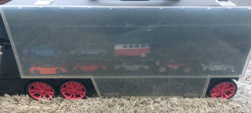 Carrinhos e motas 1/58