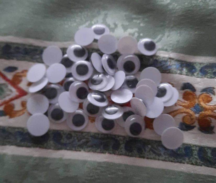 Olhos para trabalhos manuais