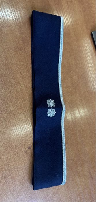 Krokiewki do munduru Policji