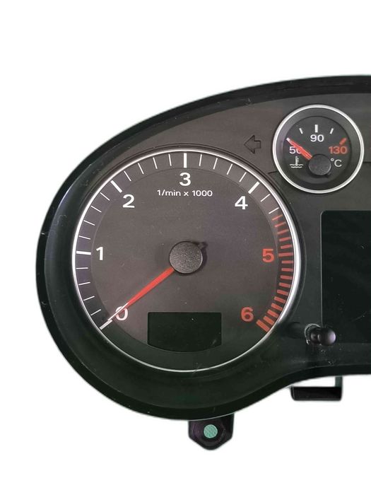 Quadrante / Painel de Instrumentos 8P0920981F - AUDI A3 Sportback