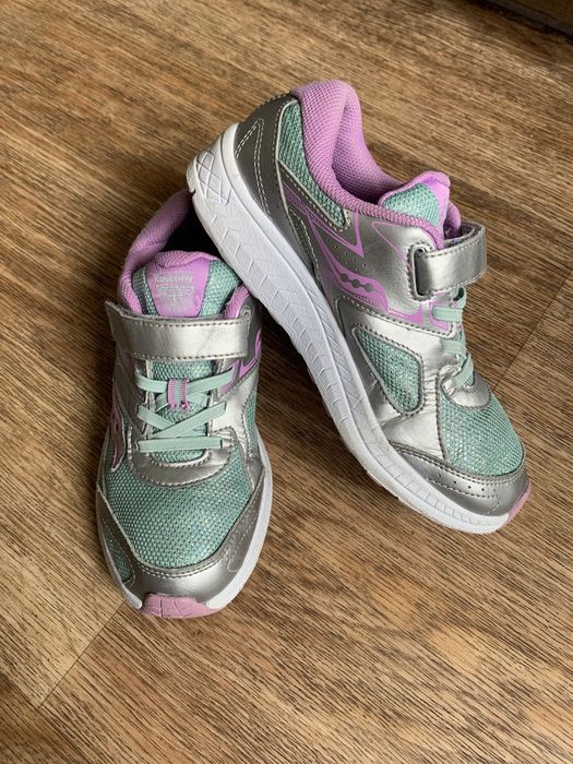 Кросівки saucony р.35-36 дівчачі 23 см дитячі кроси