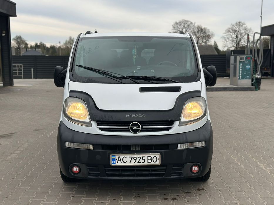 Продам Opel Vivaro 1.9 TDI.
