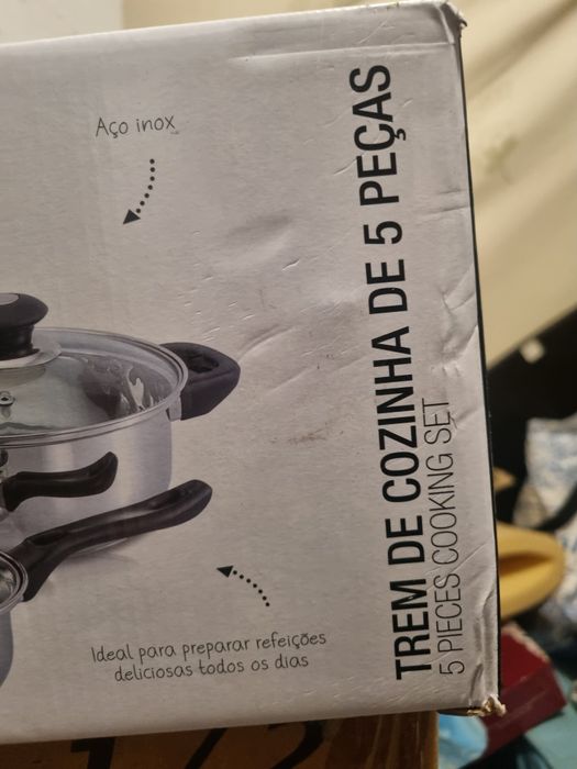 Trem cozinha novo a estrear