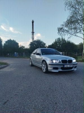 samochód osobowy bmw