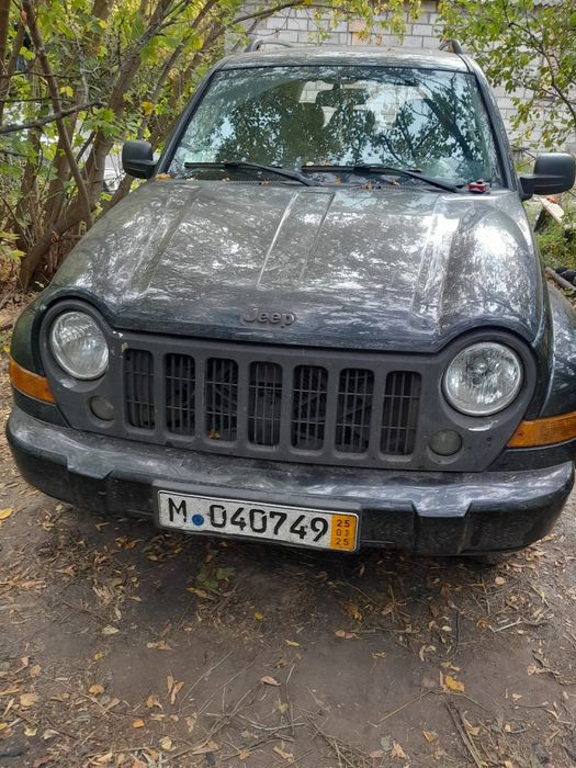 Продам jeep cherokee kj