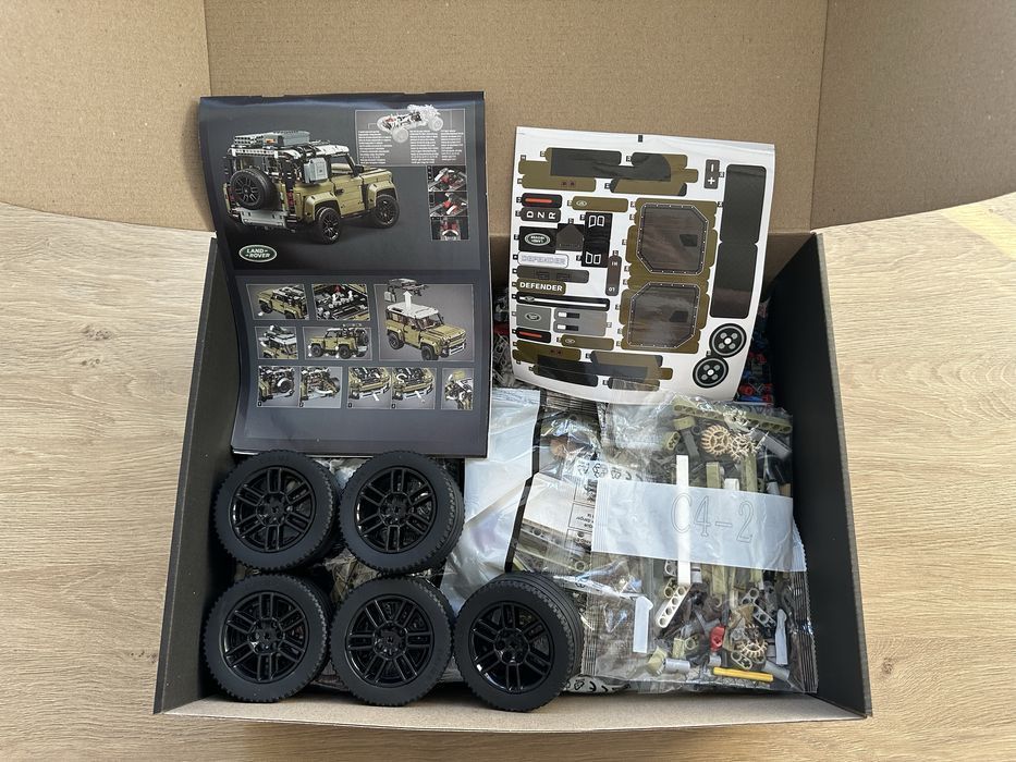 ‼️В КОРОБЦІ‼️Конструктор Land Rover Defender, Technic 42110