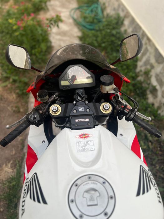 Honda CBR 1000 RR 2004