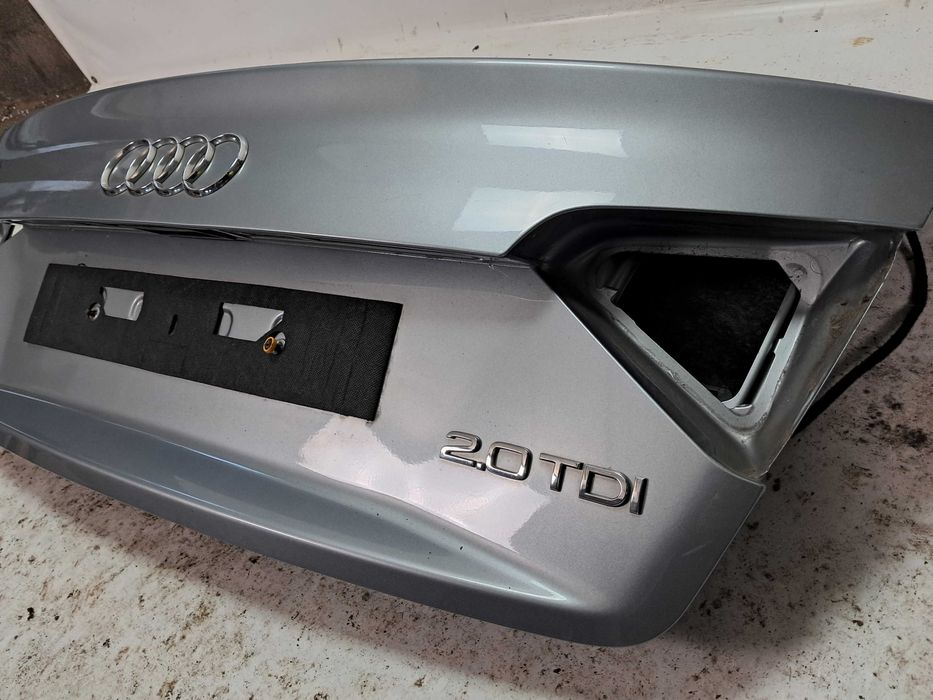 AUDI A5 8T COUPE przed Lift klapa pokrywa bagażnika LY7G