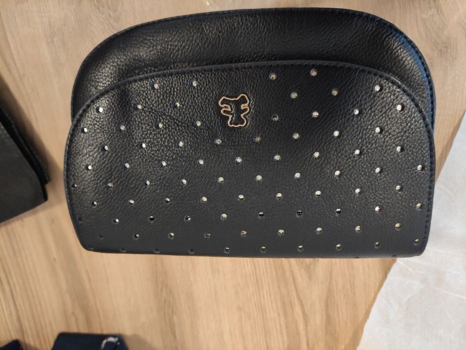 Nowa torebka damska Lulu Castagnette, listonoszka eko czarna