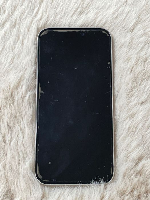 iPhone 15 Pro 128GB - bardzo dobry stan -bateria 86%