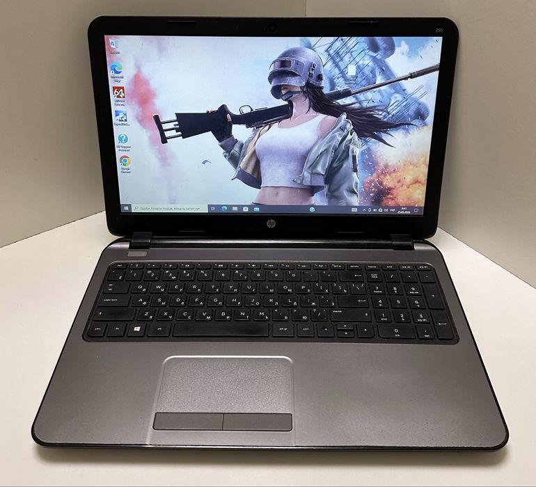 Hp 250 G3 15.6" 8/120GB SDD+500GB HDD ідеальний для навчання