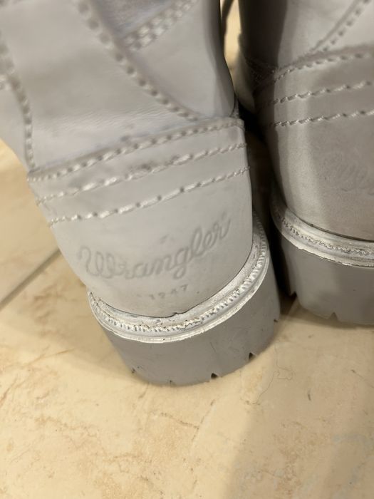 Trapery Wrangler 37 szare