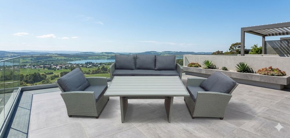Promocja.Meble ogrodowe duuża sofa dwa fotele, stół .z półką.