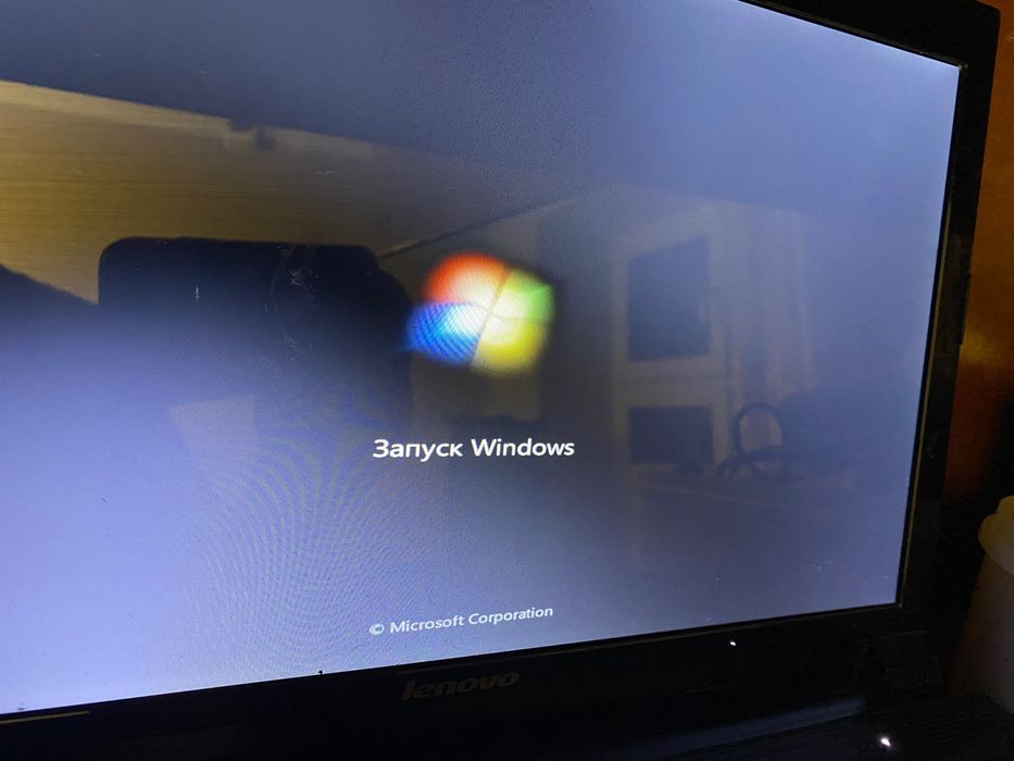 LENOVO ноутбук.       .