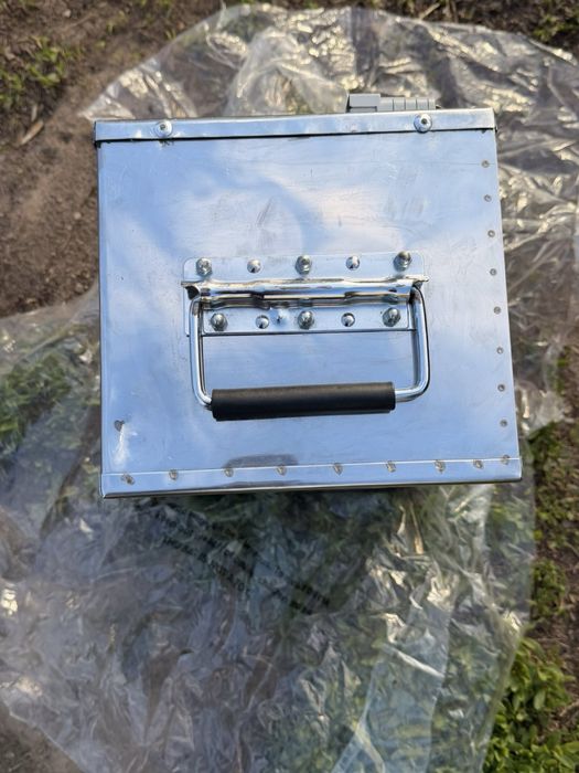 Батарея. Літій іонна.