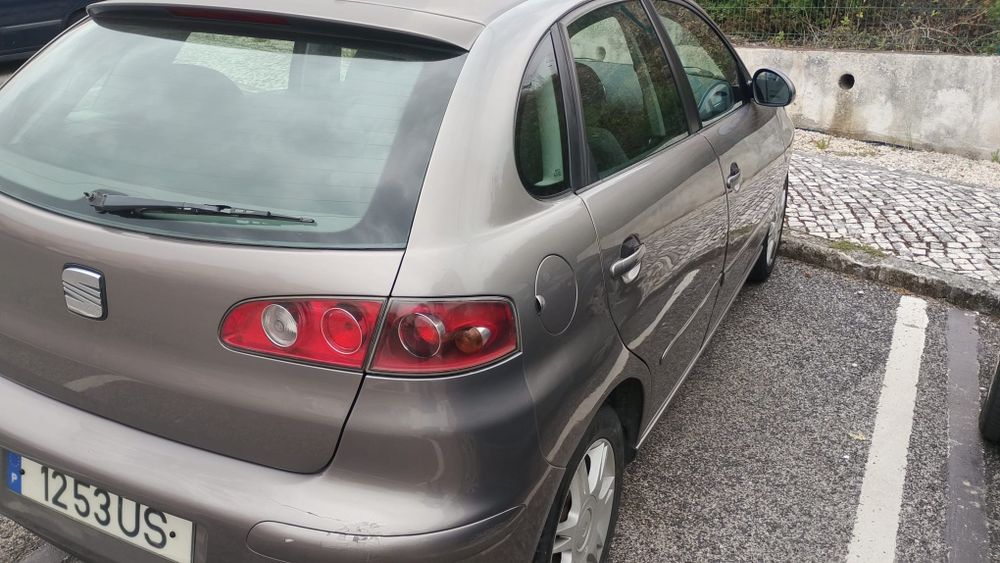 Carro  Ibiza SEAT