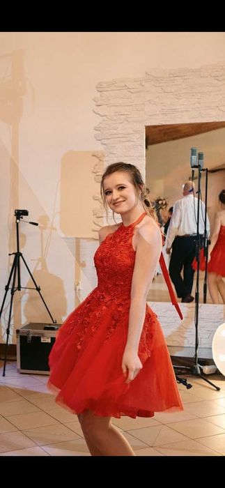 krótka czerwona sukienka pretty women