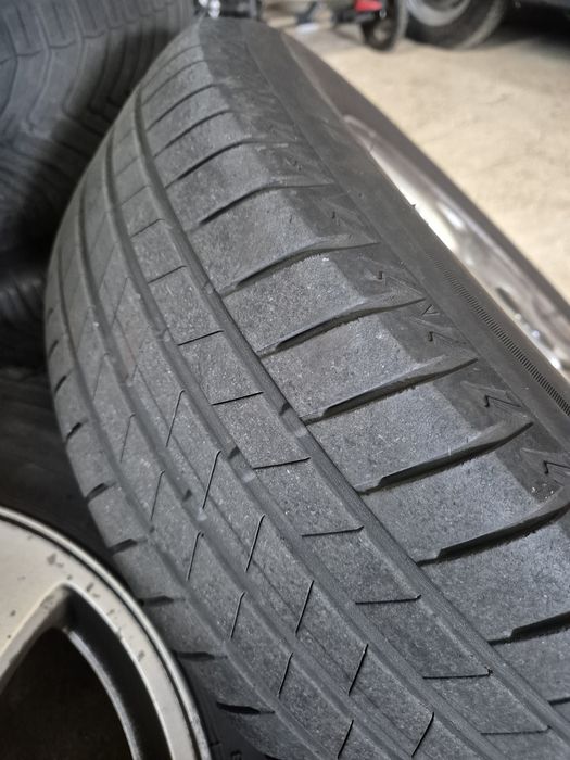 Jantes R15 e pneus para Volvo