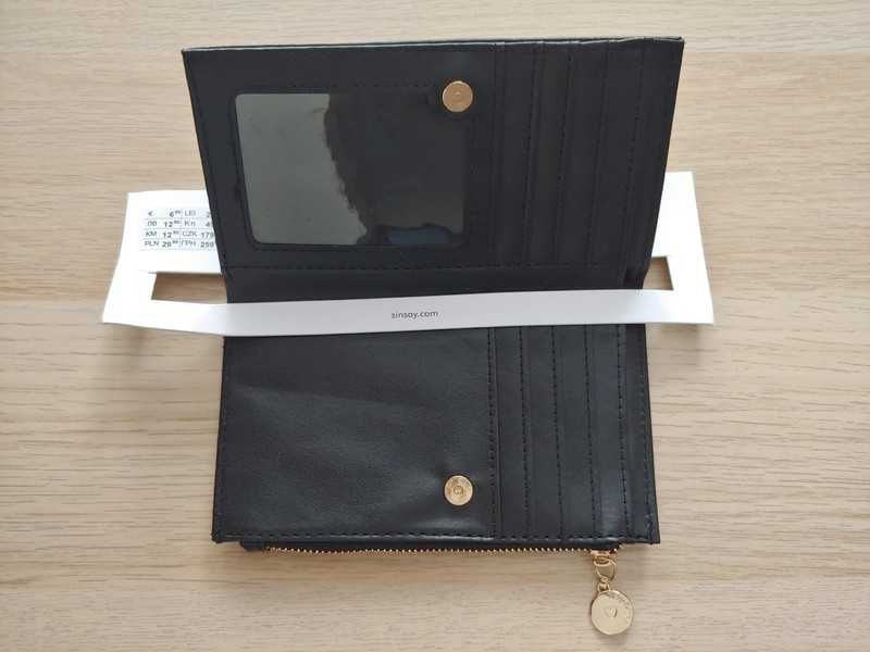 Portfel SINSAY Wymiary: 9,5 cm x 16 cm x 2 cm