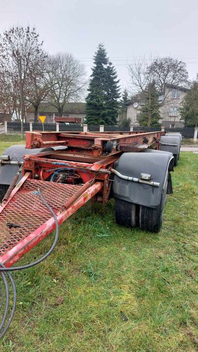 Przyczepa 4-osiowa na resorach