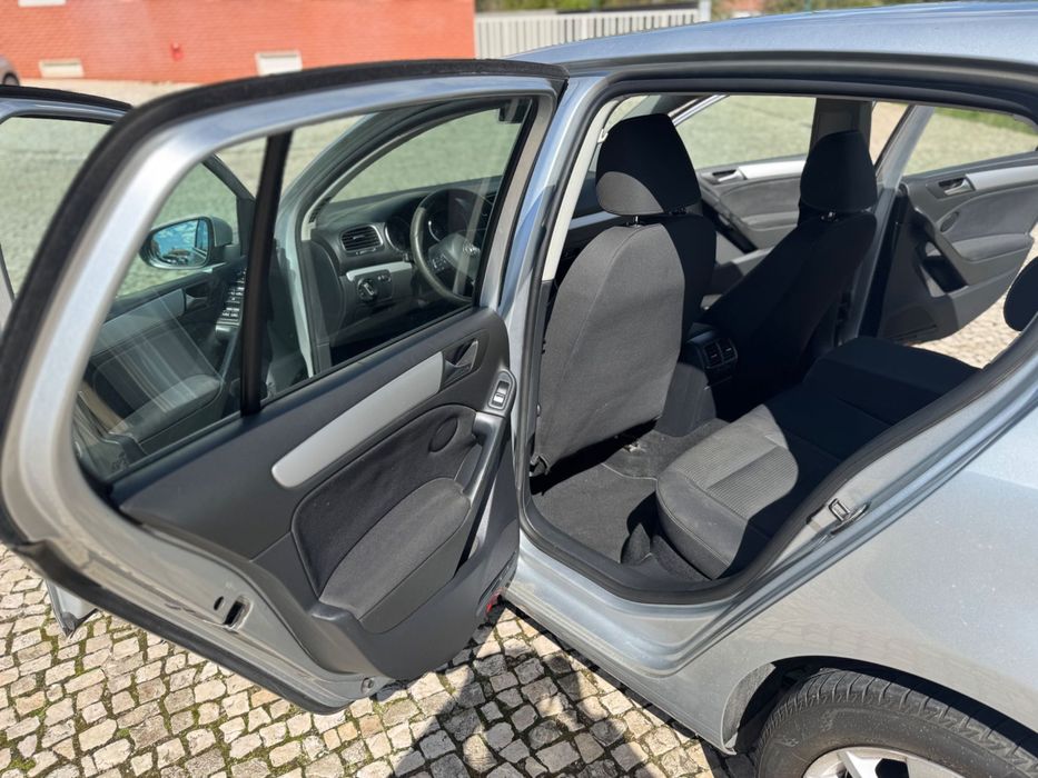 Volkswagen Golf VI 2011