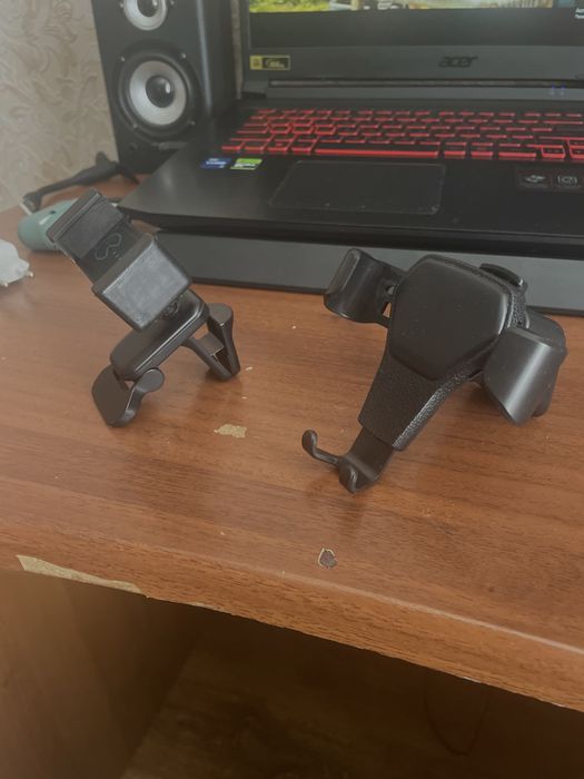 Держатель для телефона в авто