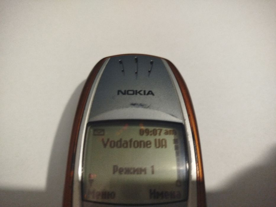 Nokia 6310 у гарному стані, повністю функціональний