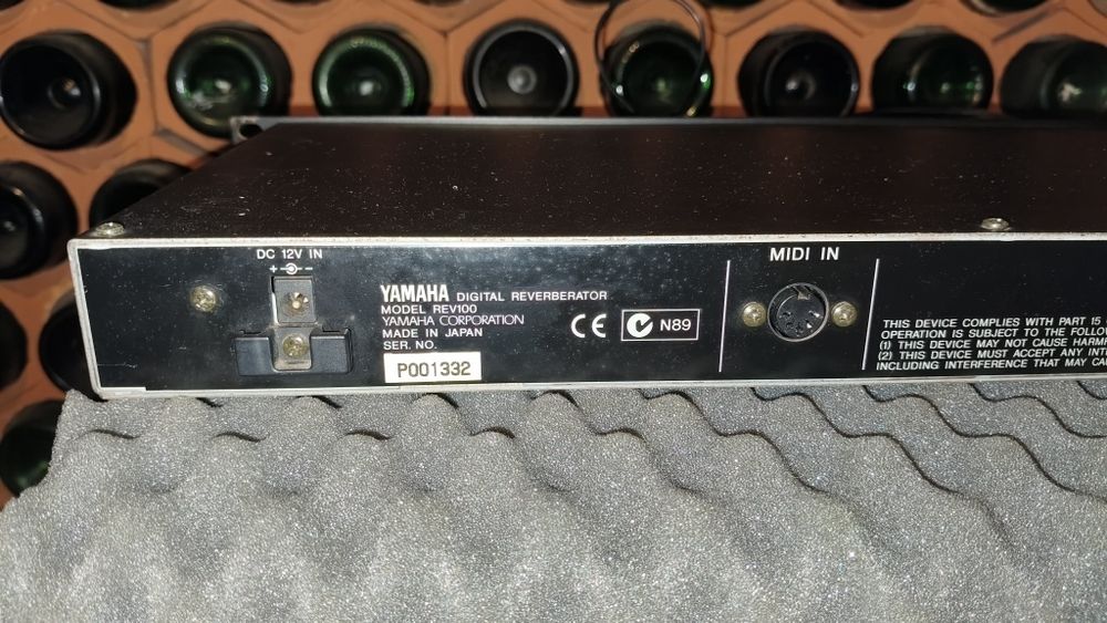 Yamaha rev100 reverberator