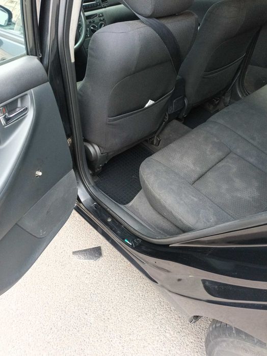 Продаж авто Toyota Corolla