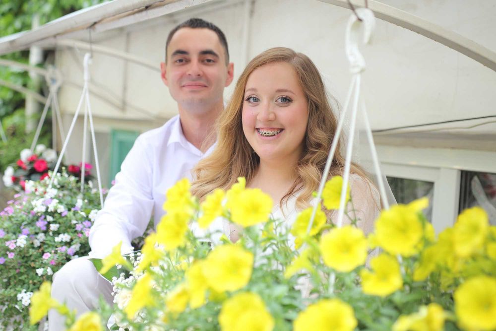 Ведущая и музыка=5000гр.Фото+Видео.Свадьбы.Корпоратив .Дети -1годик