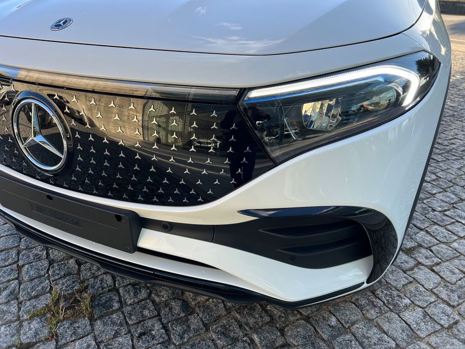 Mercedes-Benz EQB 300 4Matic AMG Line