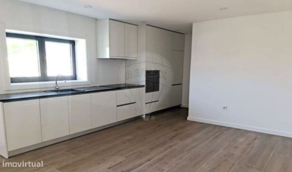 Apartamento T2 para arrendamento