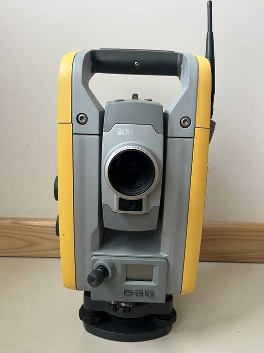 Tachimetr robotyczny Trimble S6 2" DR300+