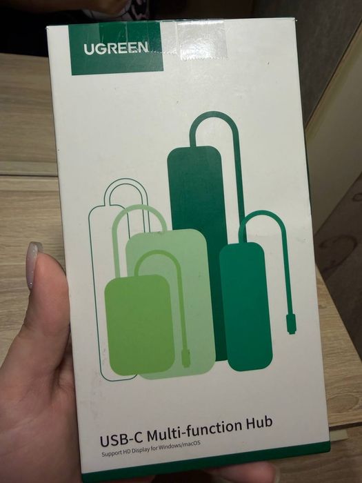 USB-C хаб від Угріна