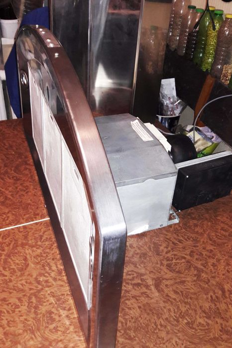 Вытяжка AEG Немецкая широкая 90 см нержавейка.