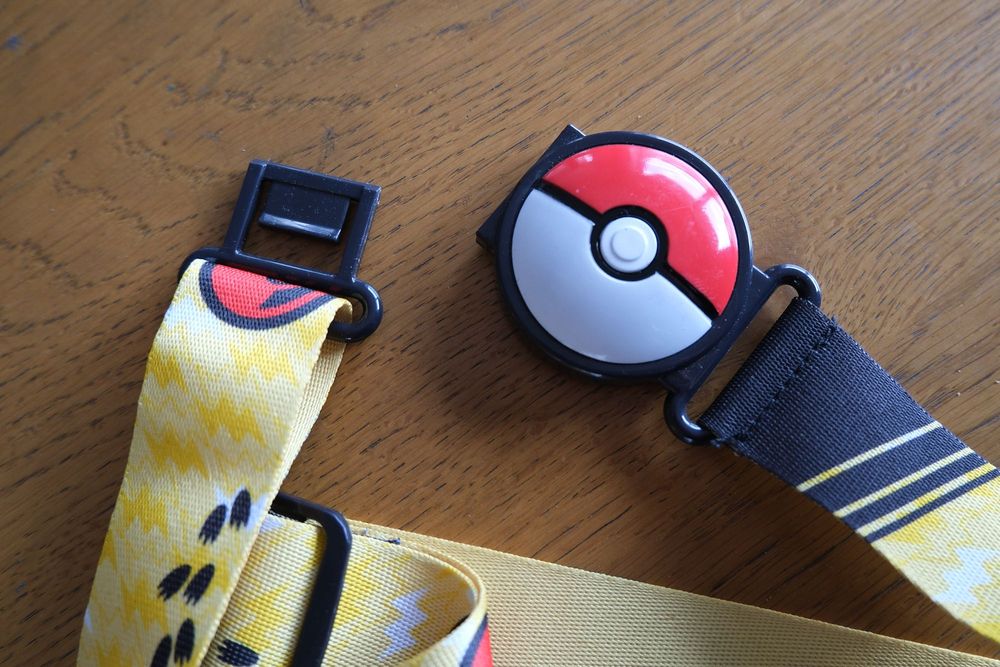 pas pokemon żółty