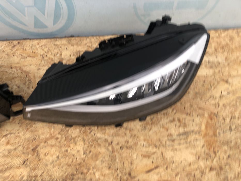 Фара фары VW ID4 11B941005 11B941006