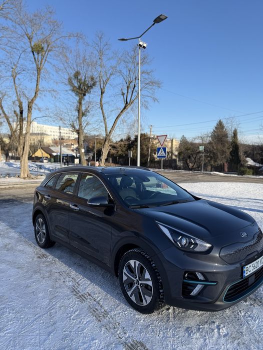Кіа Niro 2020 , 204 к.с.