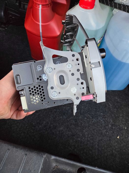 Oryginalne radio Toyota Yaris Generacja 2